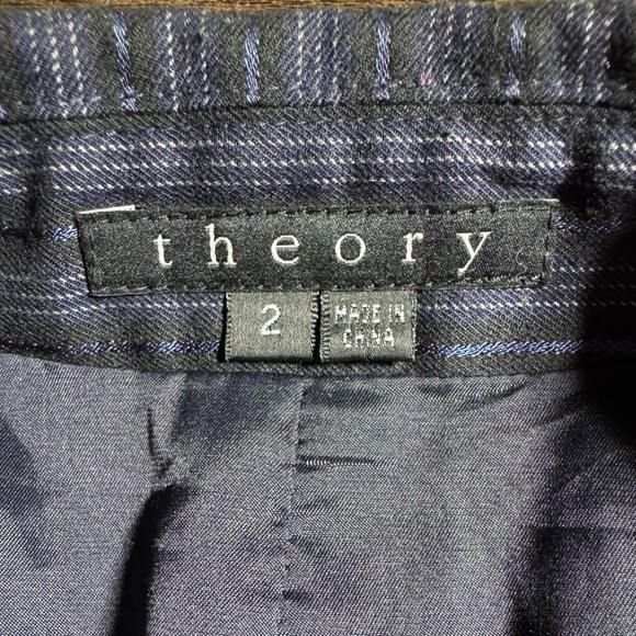 Theory Rory Navy Blue Stripe Two Button Wool Blend Blazer Size 2 Structured - Picture 5 of 8